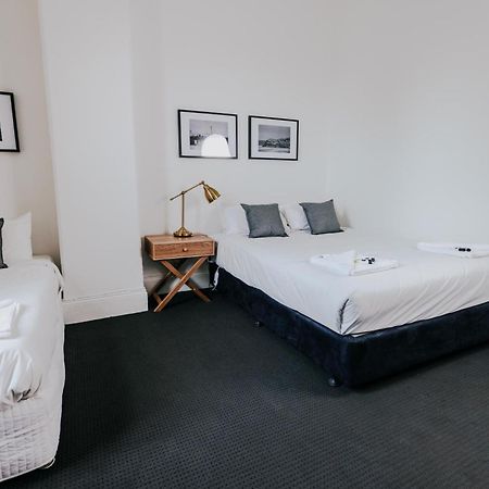 Holmesville Hotel Quarto foto