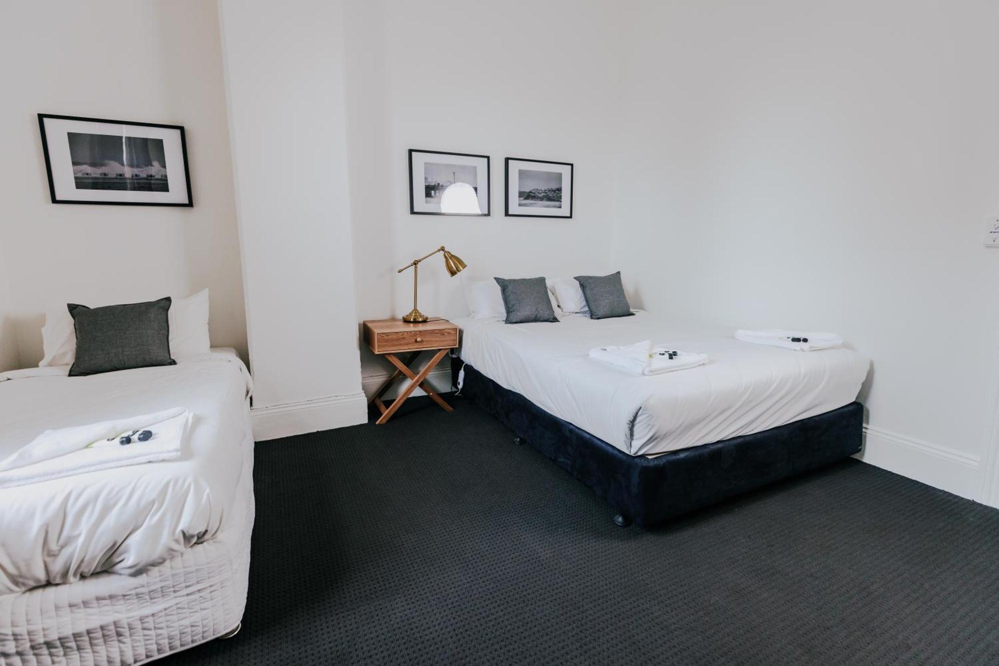 Holmesville Hotel Quarto foto